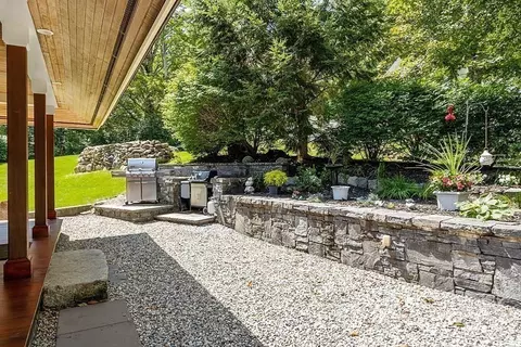 11 Wheeler Rd, Warwick, MA 01378 photo 10