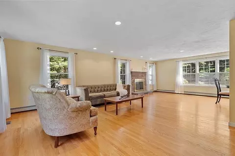 46 W River St, Upton, MA 01568 photo 17