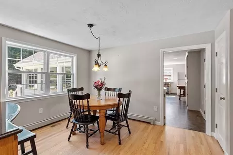 46 W River St, Upton, MA 01568 photo 11