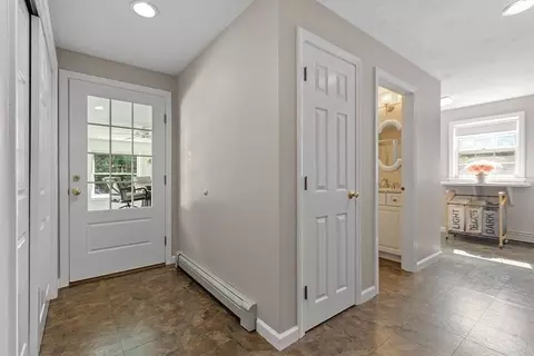 46 W River St, Upton, MA 01568 photo 19