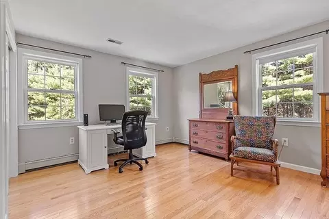 46 W River St, Upton, MA 01568 photo 22