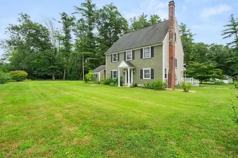 112 Spruce St, Middleboro, MA 02346