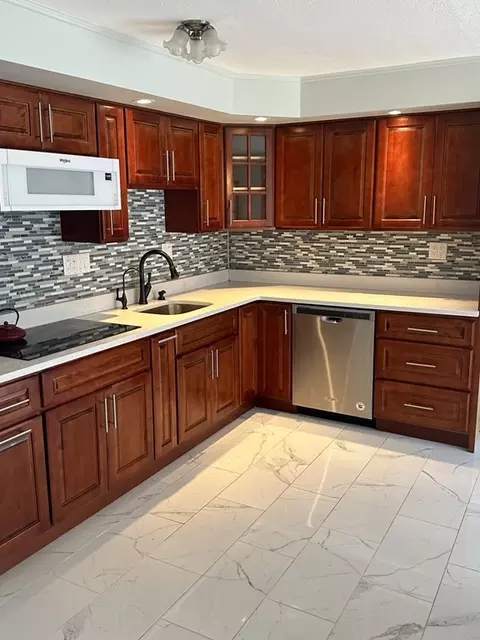 77 Colonel Bell Dr #1, Brockton, MA 02301