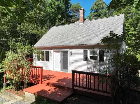13 Old Stafford Rd, Monson, MA 01057