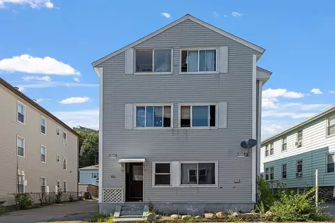 51 Wilson St, Worcester, MA 01604