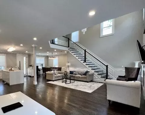26 Temple Pl, Framingham, MA 01701 photo 13