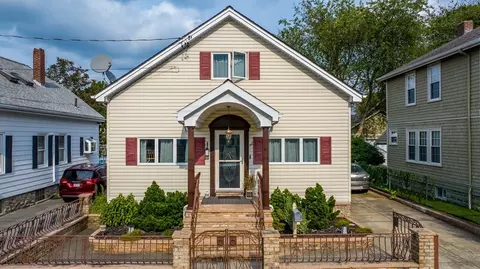 98 Jenny Lind St, New Bedford, MA 02740
