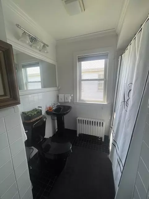 63 H St, Hull, MA 02045 photo 17