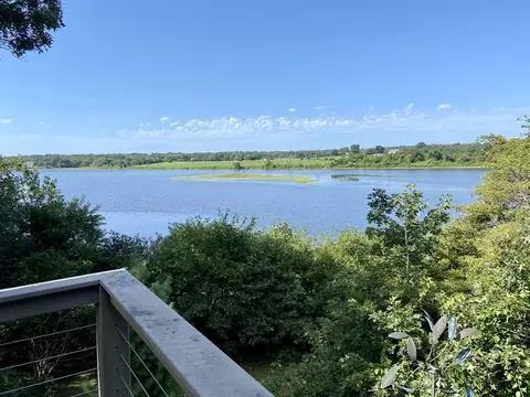27 Wadsworth, Dartmouth, MA 02748