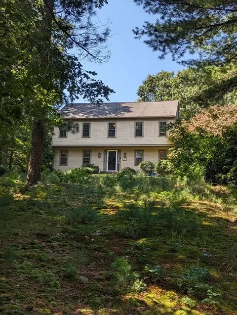 58 Carolina Trl, Marshfield, MA 02050