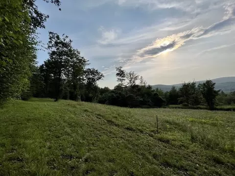 120 Franklin Hill Rd, Colrain, MA 01340