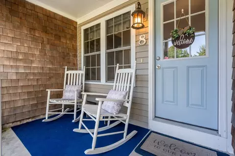 8 Jacobs Mountain Rd, Freetown, MA 02702