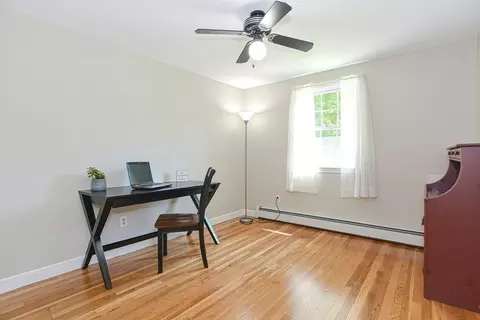 31 Pleasant St, Upton, MA 01568 photo 18