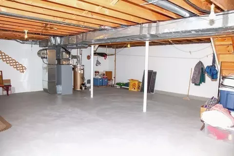 106 Lawrence Rd, Chicopee, MA 01013 photo 38