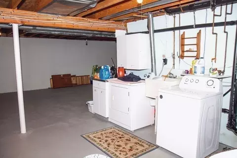 106 Lawrence Rd, Chicopee, MA 01013 photo 35