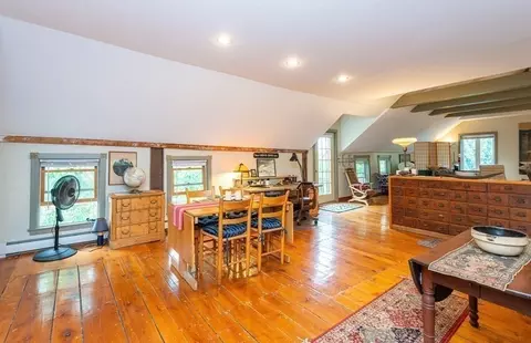 14 Pine St, Gloucester, MA 01930 photo 12