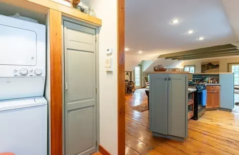 14 Pine St, Gloucester, MA 01930 photo 21