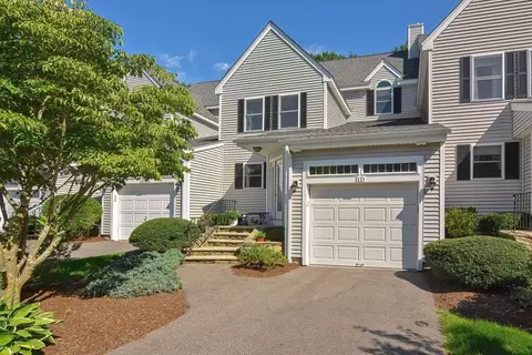 1 Top Flight Dr #D, Norton, MA 02766