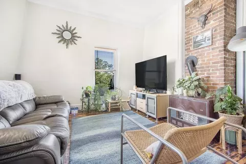 591 N Main St, Fall River, MA 02720 photo 3