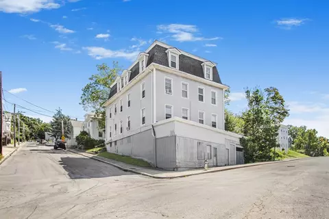 591 N Main St, Fall River, MA 02720