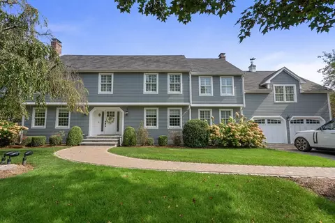 17 Raven Rd, Canton, MA 02021