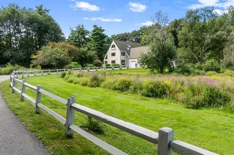79 Scotland Rd, Newbury, MA 01951