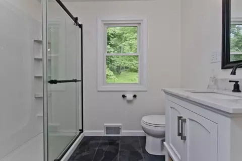 5 Ely Ave, West Springfield, MA 01089 photo 20