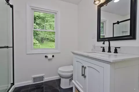5 Ely Ave, West Springfield, MA 01089 photo 22