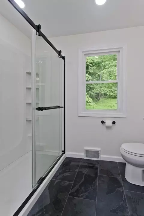 5 Ely Ave, West Springfield, MA 01089 photo 23