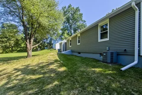 5 Ely Ave, West Springfield, MA 01089 photo 33