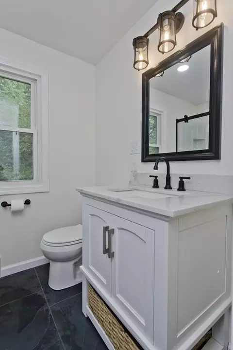 5 Ely Ave, West Springfield, MA 01089 photo 21