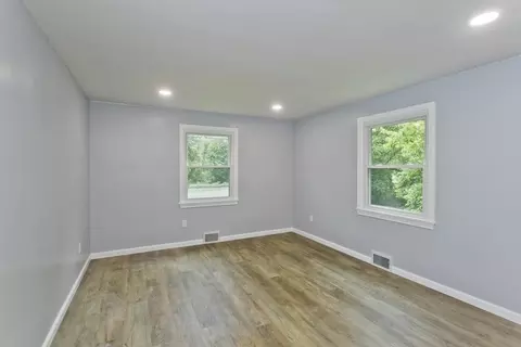5 Ely Ave, West Springfield, MA 01089 photo 19