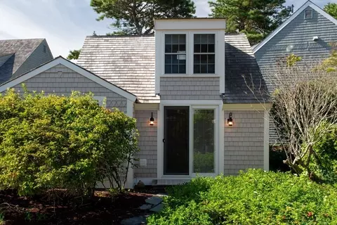 3 Hydrangea Ln #3, Mashpee, MA 02649 photo 2