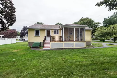 32 Mitchell Ln, Wakefield, MA 01880 photo 24