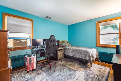 32 Mitchell Ln, Wakefield, MA 01880 photo 15