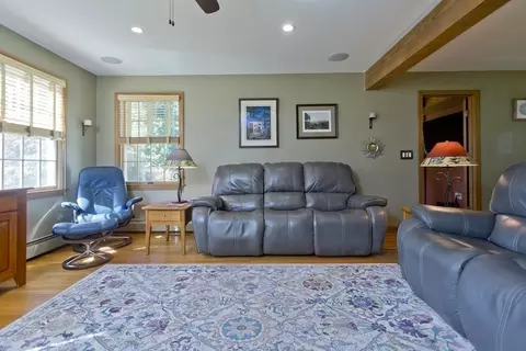 2 Pine Hill Rd, Easthampton, MA 01027 photo 10
