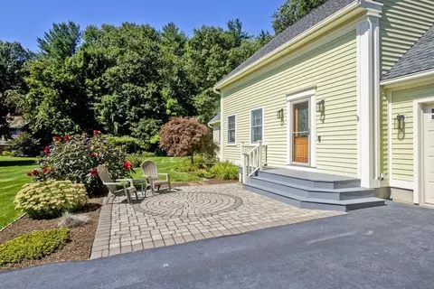 2 Pine Hill Rd, Easthampton, MA 01027 photo 6