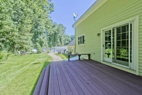 2 Pine Hill Rd, Easthampton, MA 01027 photo 39