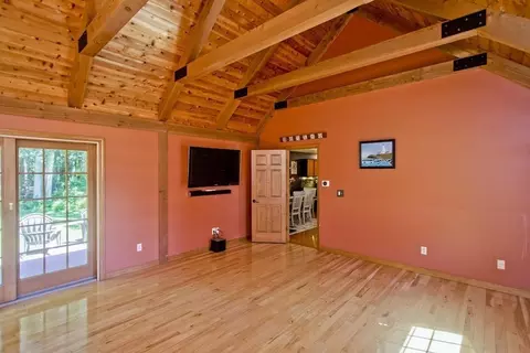 2 Pine Hill Rd, Easthampton, MA 01027 photo 19