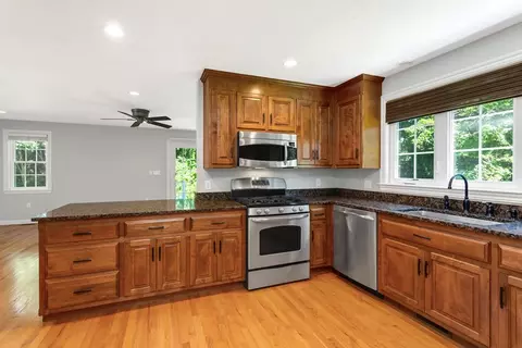 47 Beaver St #47, Franklin, MA 02038 photo 9