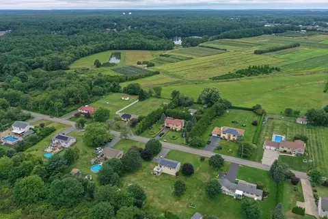 232 Leonard St, Acushnet, MA 02743 photo 38