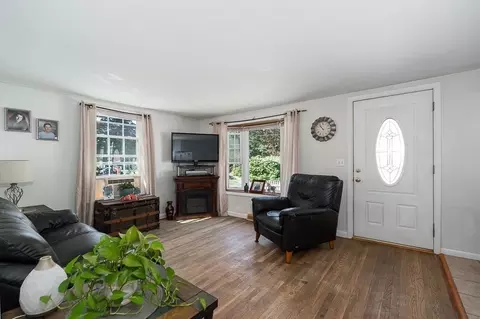11 Green St, Gloucester, MA 01930 photo 10