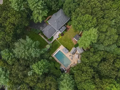29 Manomet Rd, Sharon, MA 02067 photo 9