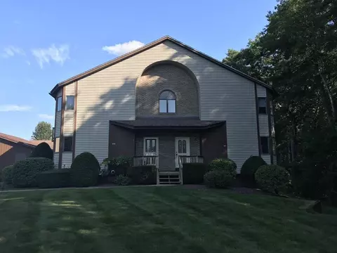1 Pine Grove Dr #1, South Hadley, MA 01075