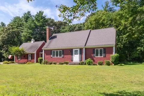 25 Valley Rd, Dover, MA 02030 photo 1