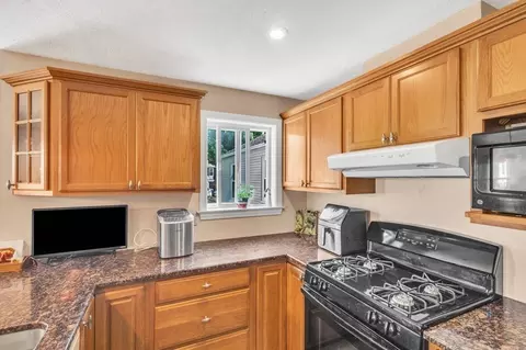 15 Pinebrook Dr, Springfield, MA 01129 photo 21