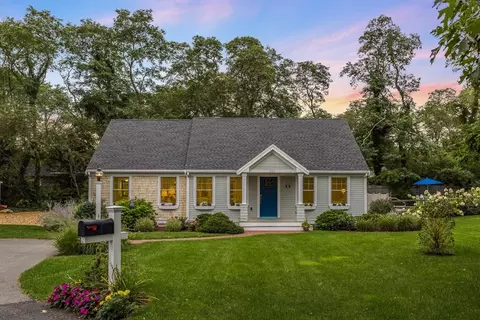 220 Bayside Dr, Eastham, MA 02642
