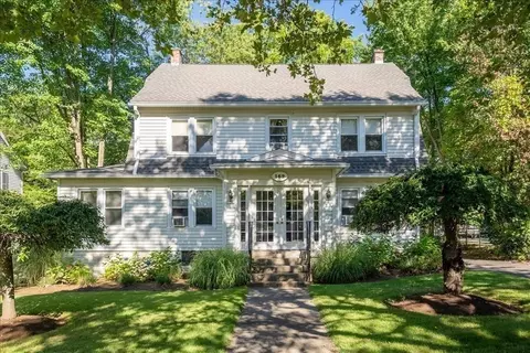 162 Springfield St, Springfield, MA 01107