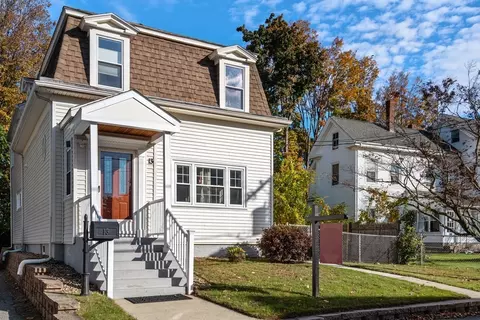 13 Otis St, Wakefield, MA 01880