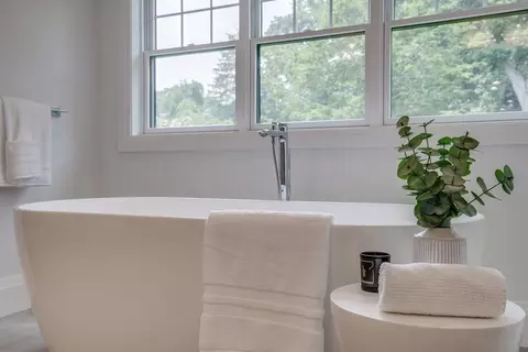 68 Clarke Cir, Needham, MA 02492 photo 30